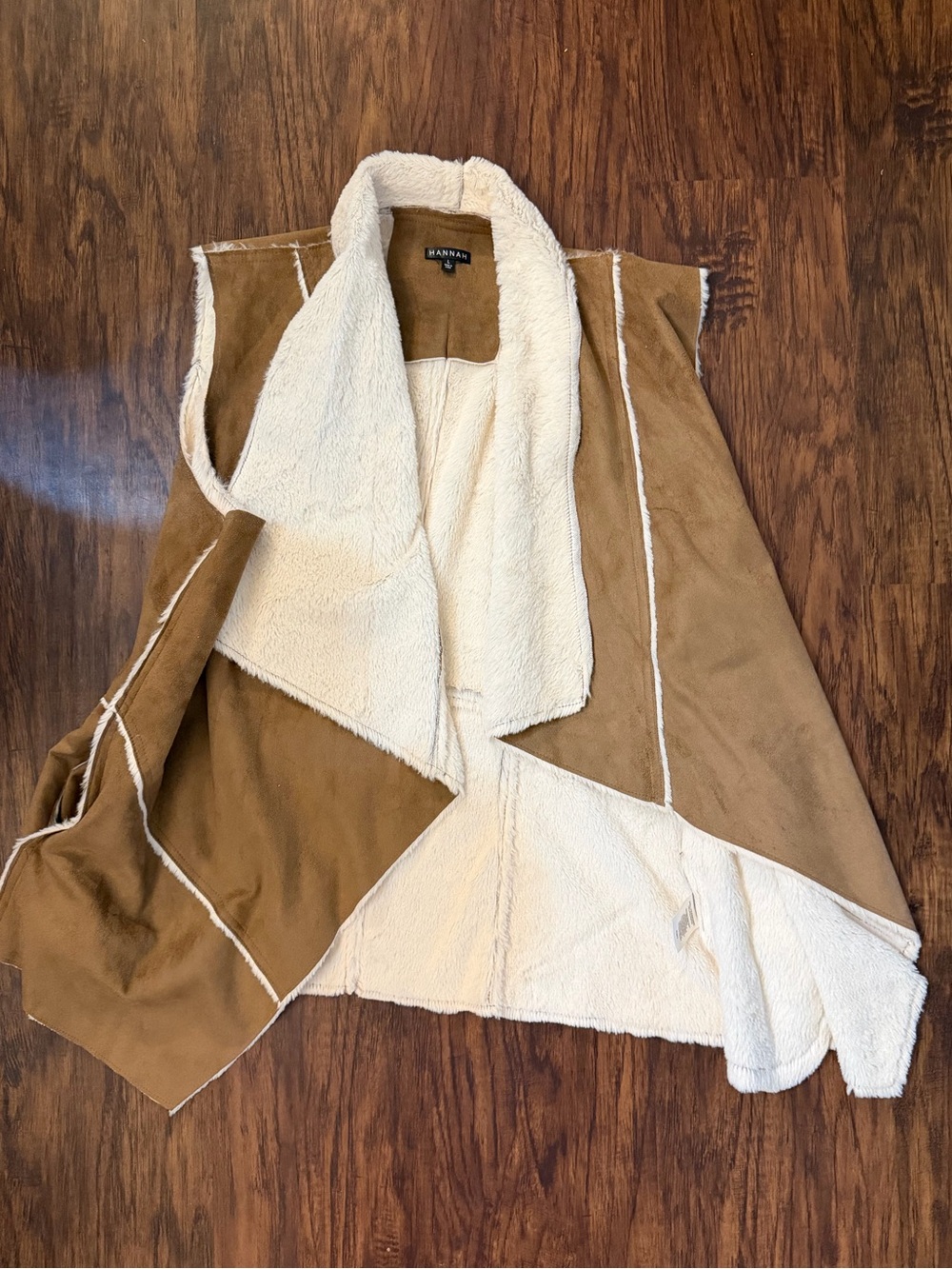 Hannah Tan and Cream Shearling-Lined Draped Vest
